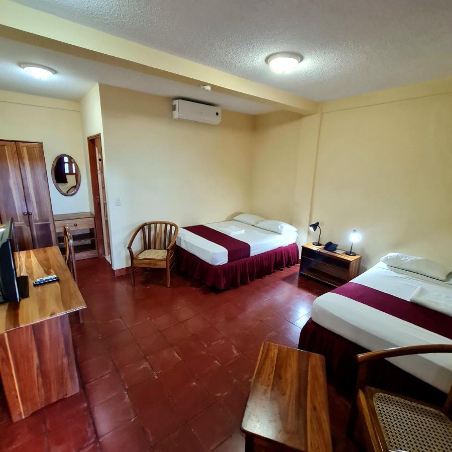 Hotel Austria Леон Экстерьер фото